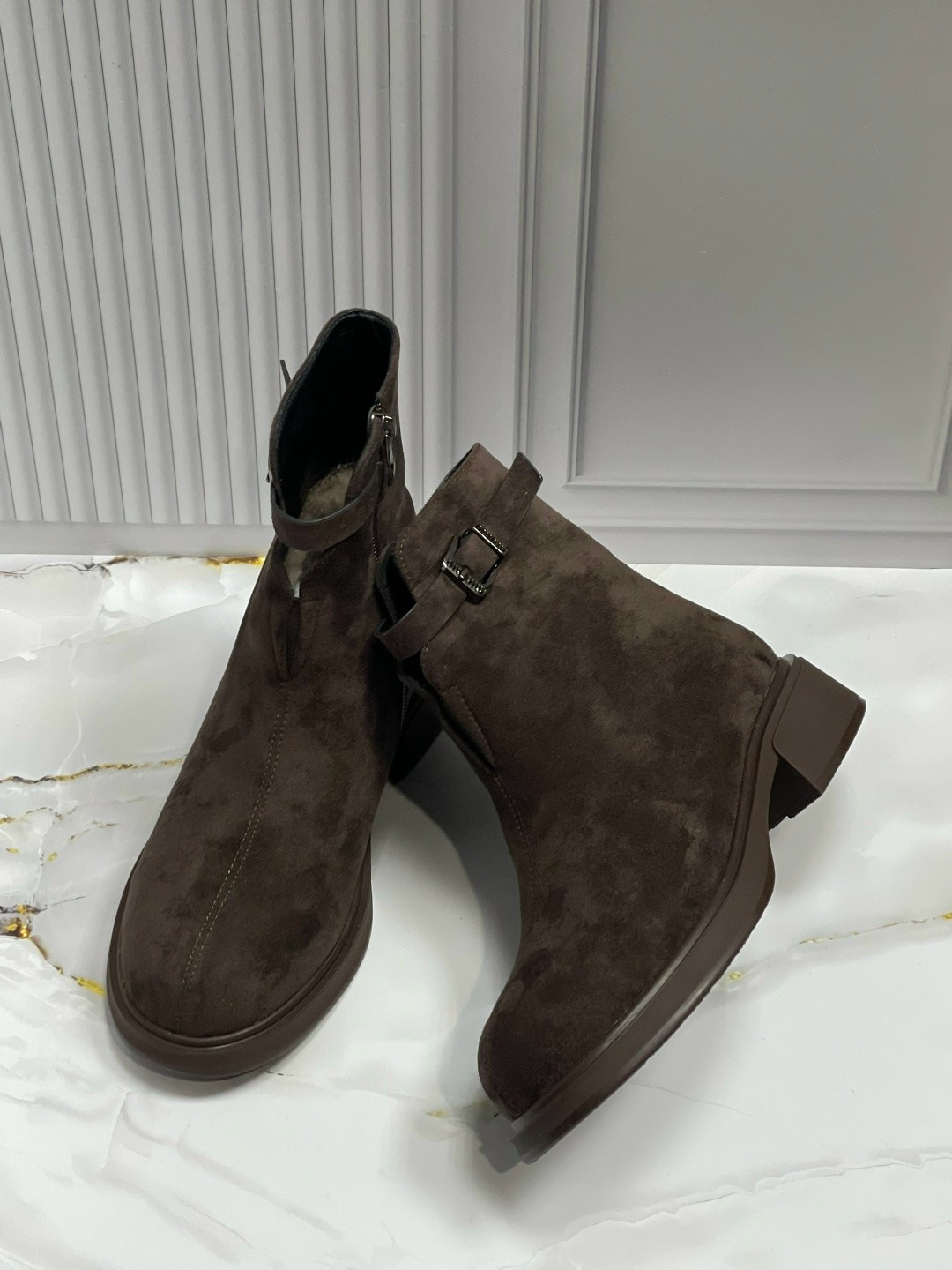 ,ботинки женские,замшевые ботинки,полусапоги,женская