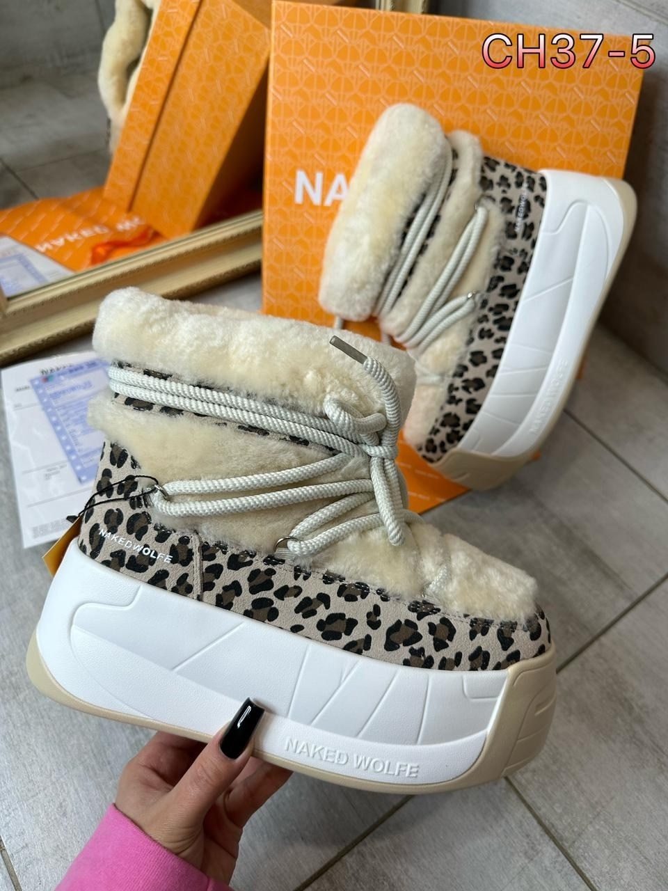 женская зимняя ,луноходы женские,женские угги,угги луноходы,ботинка женские зимние