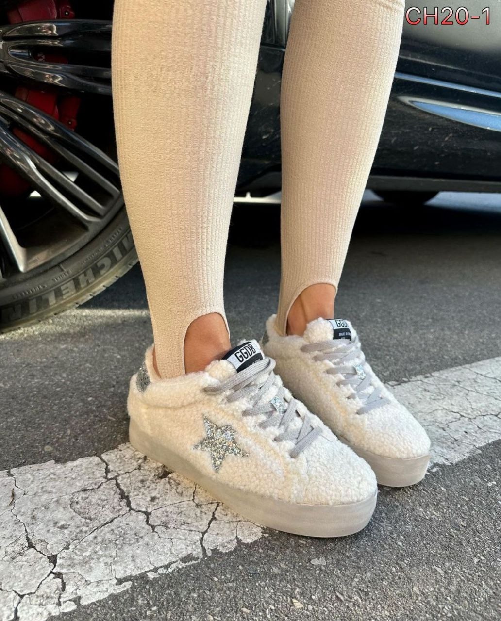 , женская,женские кроссовки,кроссовки со звездами,стильные кроссовки