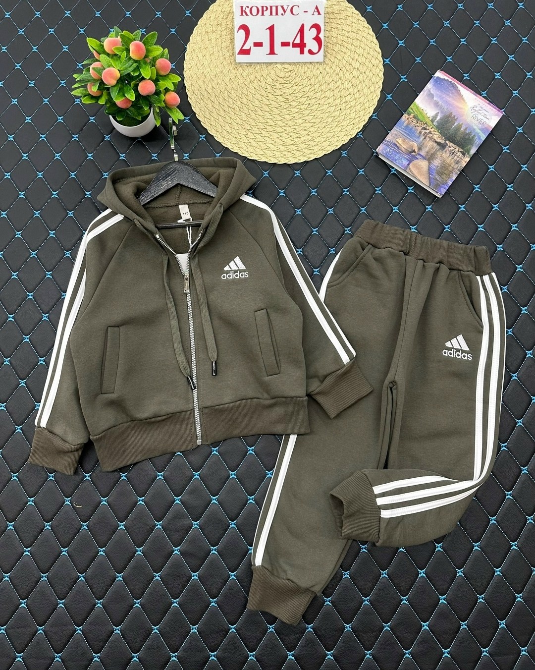 костюмы спортивный adidas,спортивные костюм,костюм adidas,детский костюм,спортивные костюмы на флисе