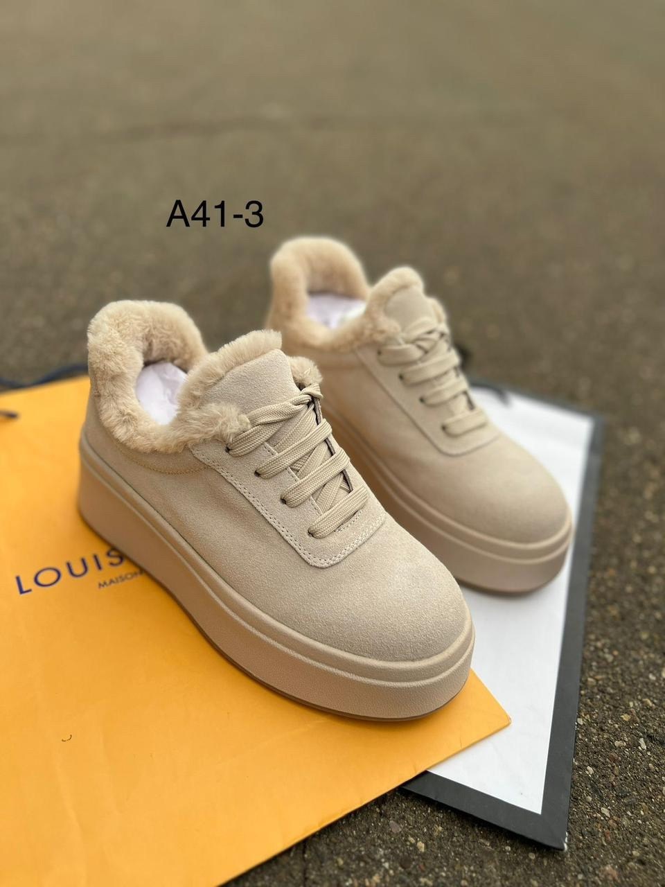 ,женские кроссовки,кроссовки зимние женские,теплые кроссовки,женские зимние кроссовки с мехом