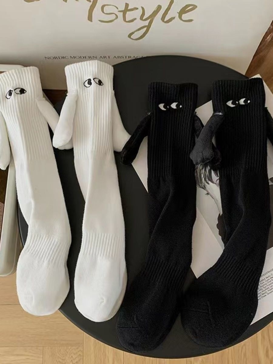 парные носки с ручками,носки с ручками,парные носки,носки с магнитами,длинные носки