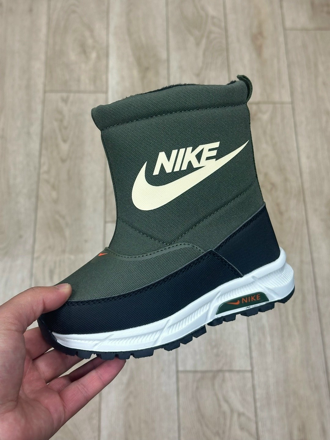 дутики adidas,дутыши адидас мужские,угги адидас мужские зимние,дутыши адидас,адидас дутики