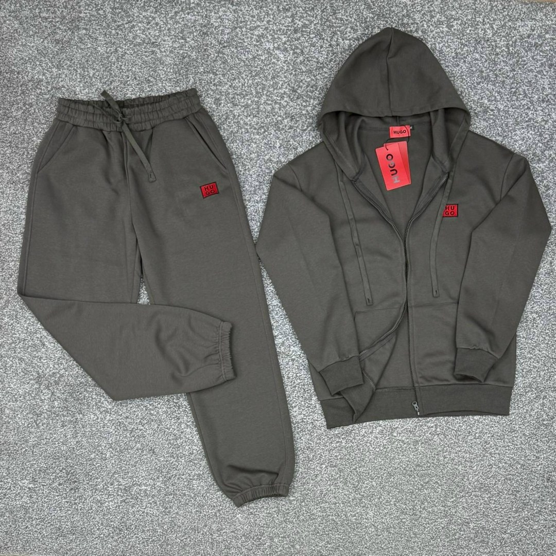 спортивный костюм hugo boss,спортивный костюм hugo,мужские спортивные костюмы,мужской спортивный костюм на флисе