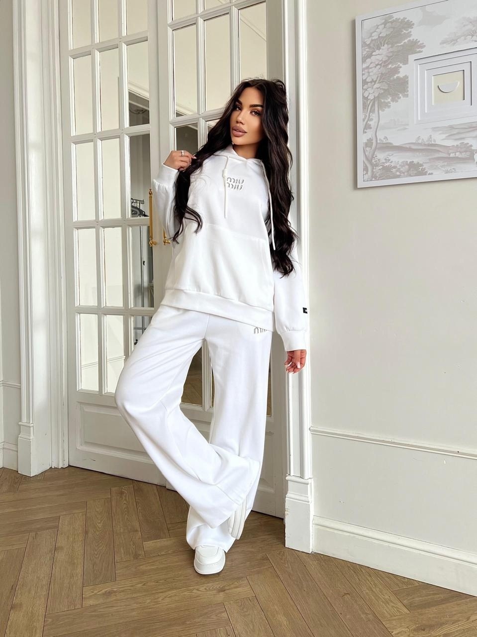 стильные костюмы,костюмы комплекты,трикотажные костюмы,костюмы спортивные,костюмы женские спортивные