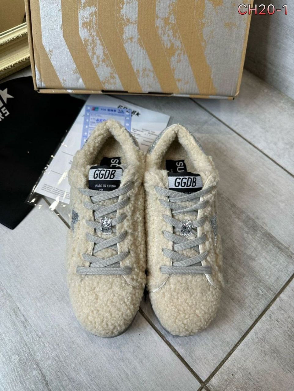 , женская,женские кроссовки,кроссовки со звездами,стильные кроссовки