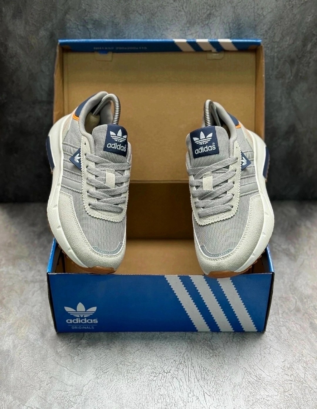 кроссовки adidas retropy,кроссовки женские adidas,кроссовки adidas,кроссовки,adidas мужские кроссовки