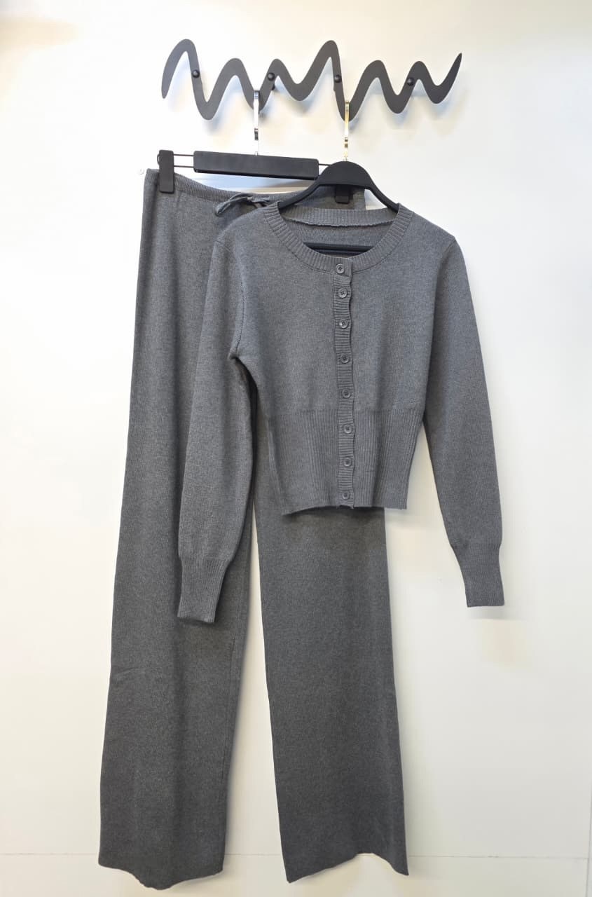 вязаный костюм с юбкой,мода стиль,вязаные костюмы,женский вязаный костюм