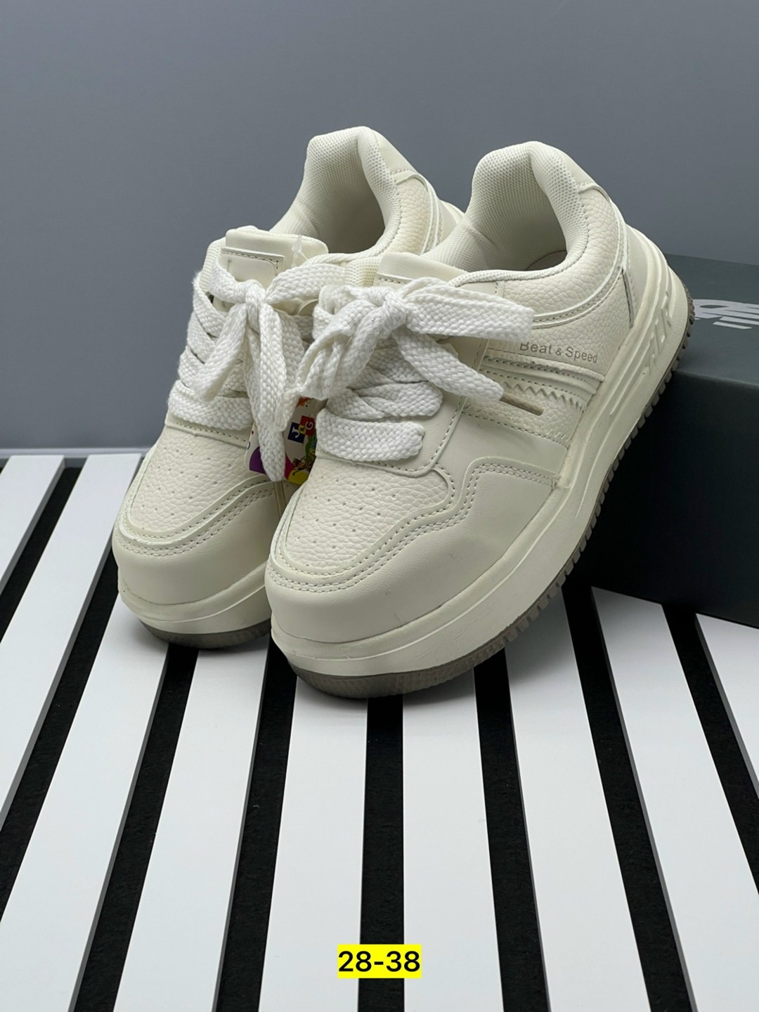 ,женские кроссовки,кроссовки закрытые,повседневные кроссовки,кроссовки для женщин