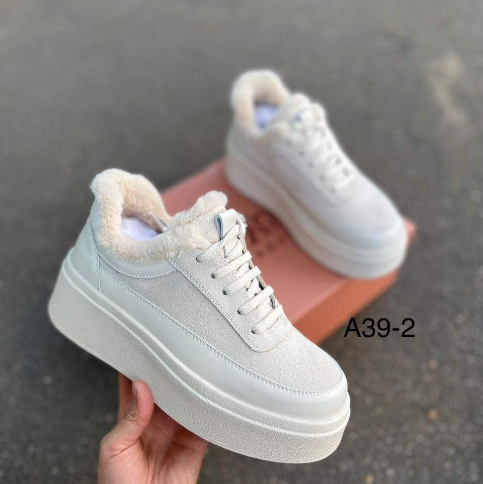 ,женские кроссовки,кроссовки зимние женские,теплые кроссовки,женские зимние кроссовки с мехом