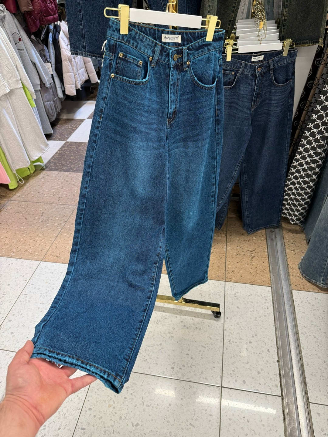 джинсы женские,джинсы широкие,прямые джинсы,широкие джинсы женские,джинсы брюки