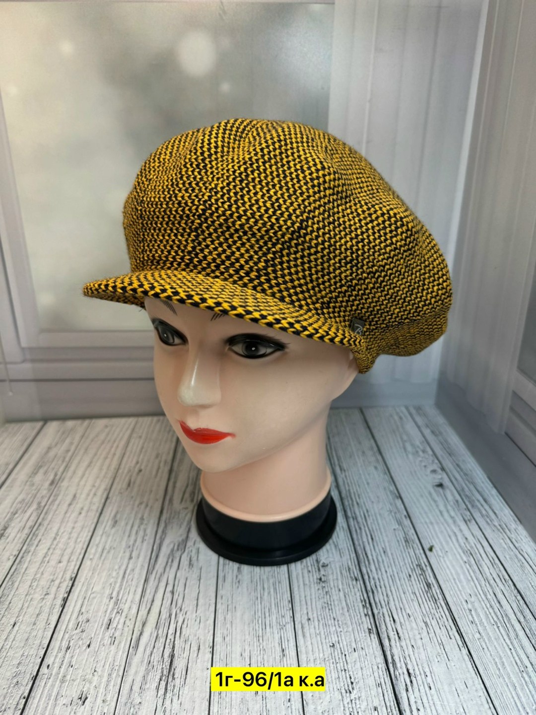 кепка женская,шапка женская с козырьком,берет с козырьком,шапка для женщин,шапка женская