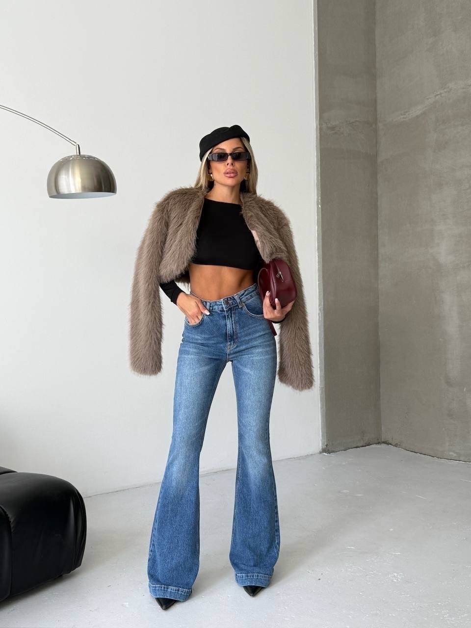 джинсы клеш женские,джинсы стиль,джинсы модные,стильные джинсы,джинсы брюки