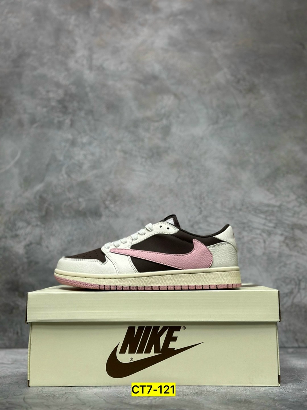 кроссовки nike air jordan 1 low,кроссовки nike air jordan 1 low travis scott,nike air jordan 1 low travis scott,кроссовки nike air jordan 1 low x travis scott,кроссовки nike air jordan 1