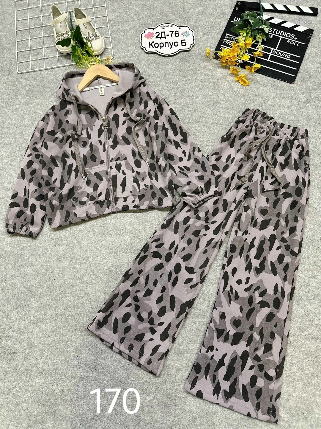 повседневный костюм,леопардовые костюмы,одежда для девочек,теплый костюм,костюмы для девочек