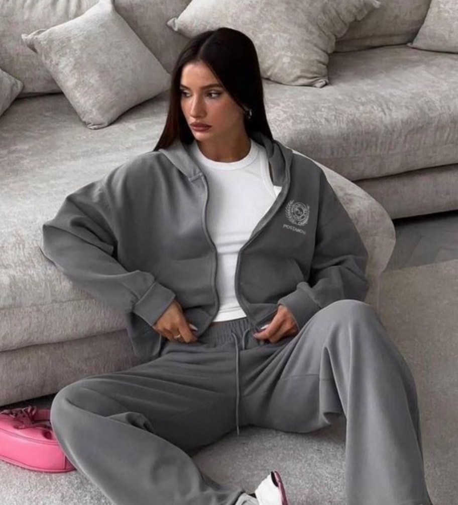 спортивные костюмы женские,костюмы спортивные,спортивные костюмы женские модные,стильные костюмы,костюм женские спортивные костюмы