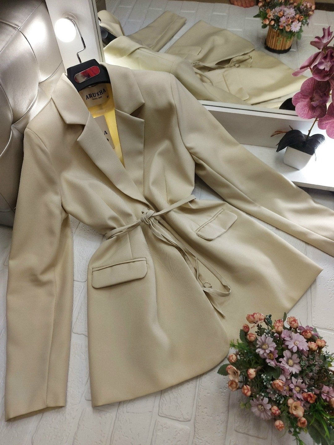 пальто модное,жакет с поясом,пиджак и жакет,пиджак с карманами,пиджак с поясом