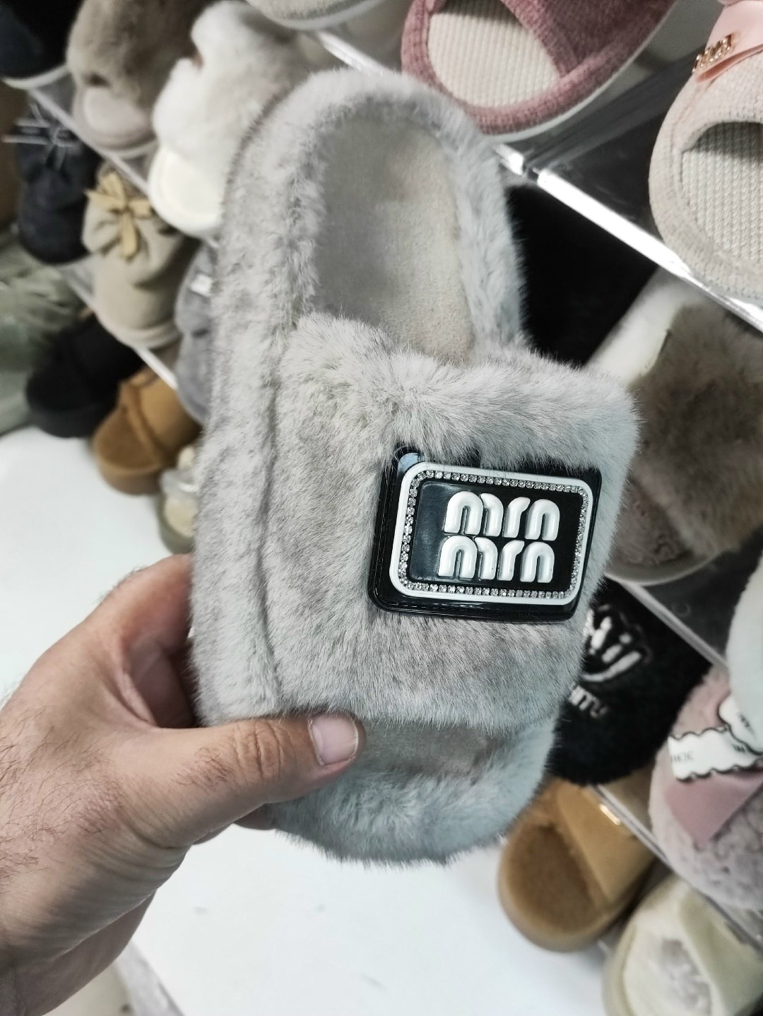 ,домашние тапочки,тапочки домашние женские,тапочки меховые,тапочки модные