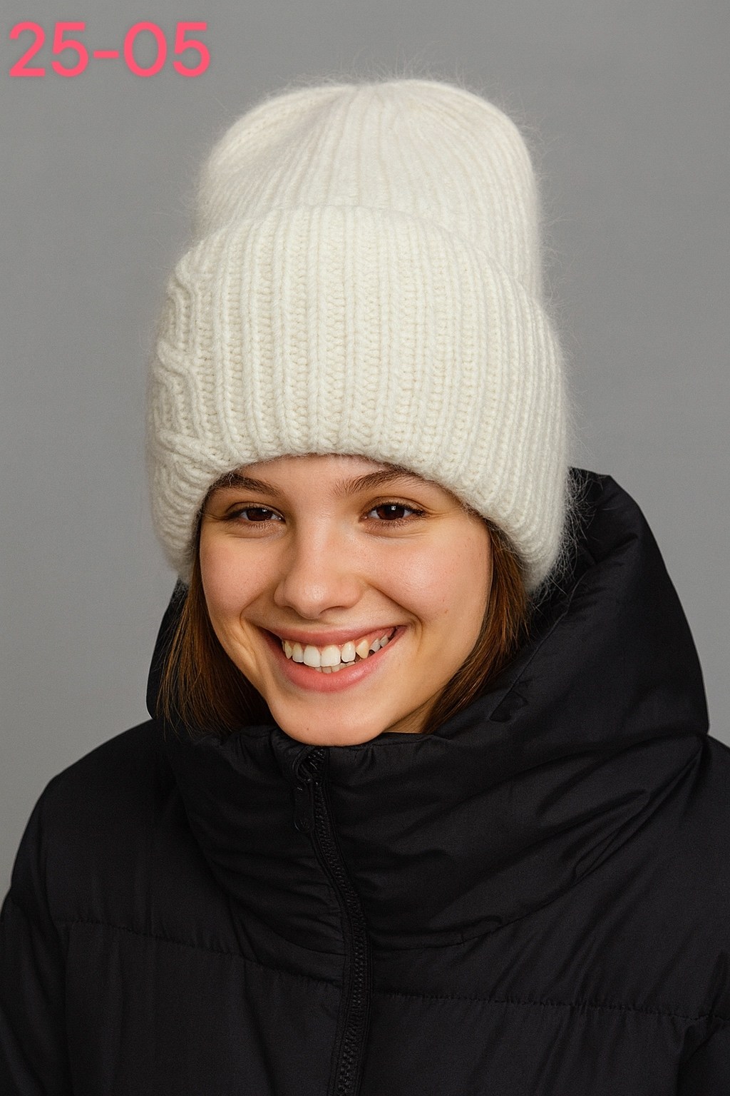 женская вязаная шапка,вязаная шапка,шапка женская зимняя,шапка женская,шапка бини женская