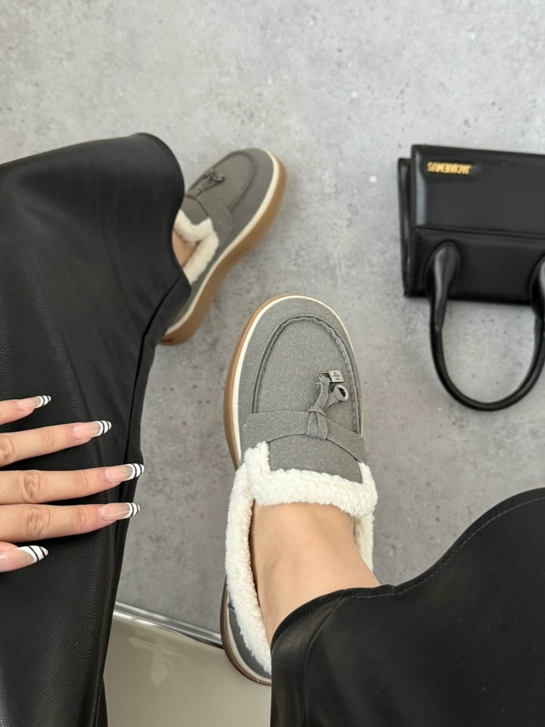 ,женские лоферы,лоферы с мехам,модные лоферы,замшевые лоферы