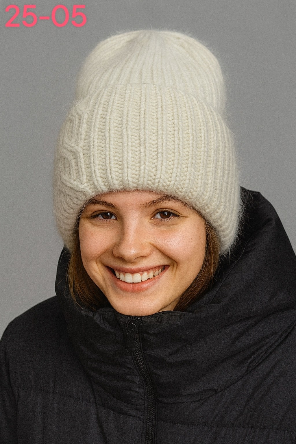 женская вязаная шапка,вязаная шапка,шапка женская зимняя,шапка женская,шапка бини женская