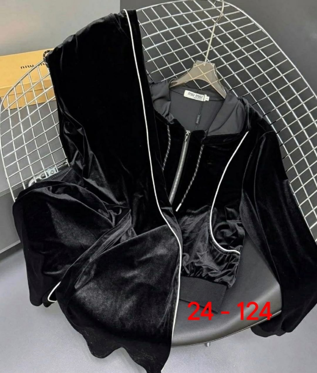 велюровый костюм спортивный,велюровый спортивный костюм женски,женский велюровый костюм,велюровый костюм адидас женский,костюм велюровый