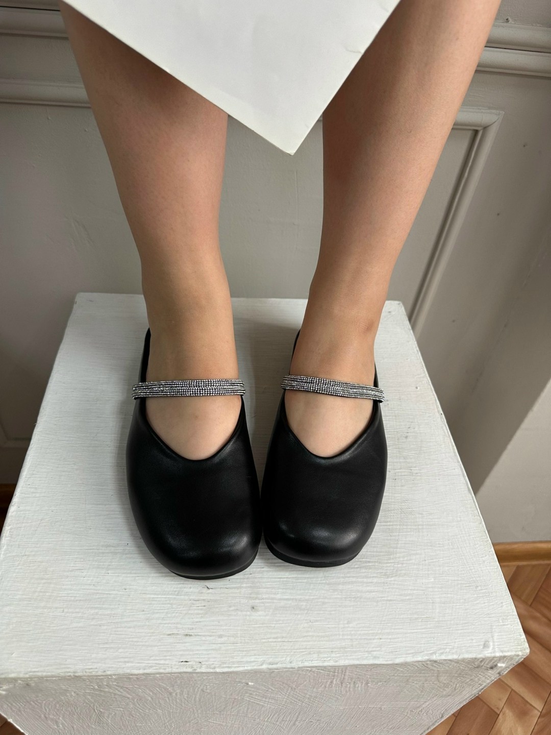 ,шлепанцы женские,женская ,обуви,модные шлепанцы