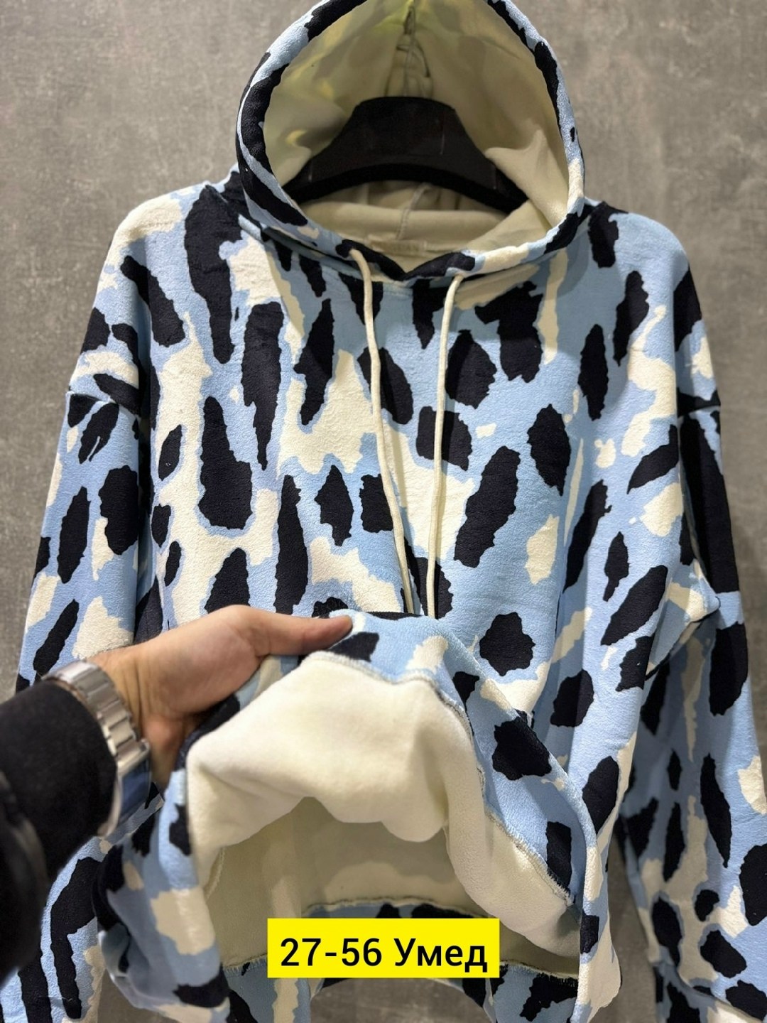 модная толстовка,толстовка с капюшоном,толстовка с капюшоном и принтом,толстовки женская,толстовка в стиле