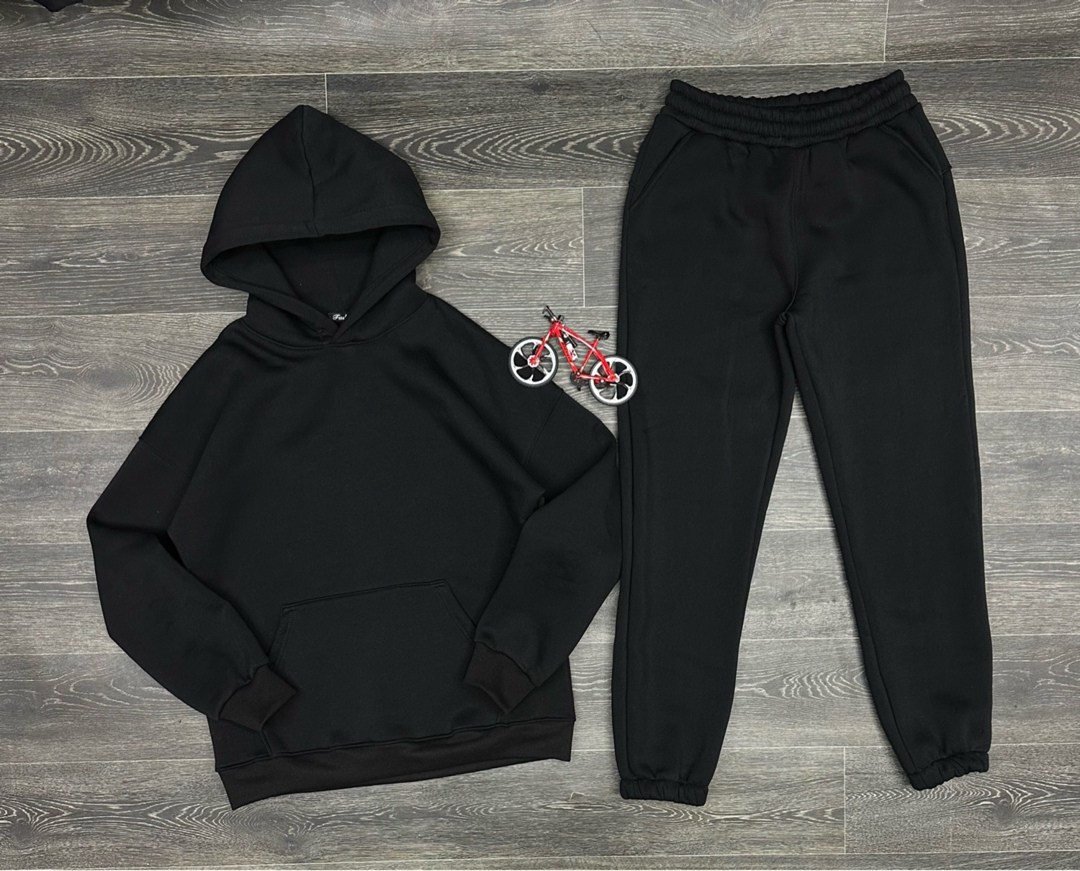 мужской спортивный костюм на флисе,спортивные костюм,костюм на флисе мужской,мужские спортивные костюмы,костюм на флисе