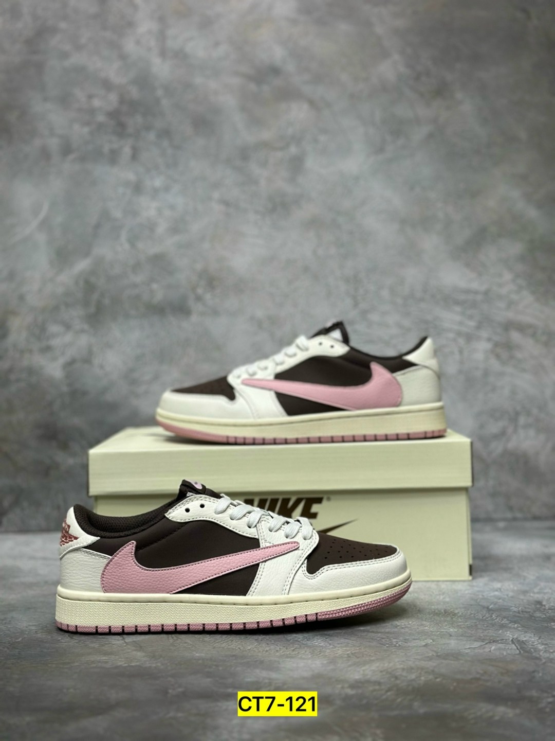 кроссовки nike air jordan 1 low,кроссовки nike air jordan 1 low travis scott,nike air jordan 1 low travis scott,кроссовки nike air jordan 1 low x travis scott,кроссовки nike air jordan 1