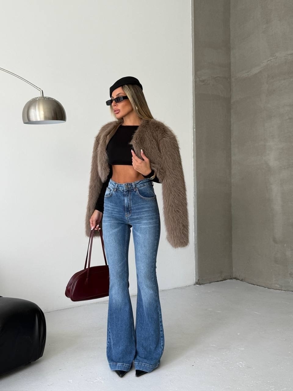 джинсы клеш женские,джинсы стиль,джинсы модные,стильные джинсы,джинсы брюки