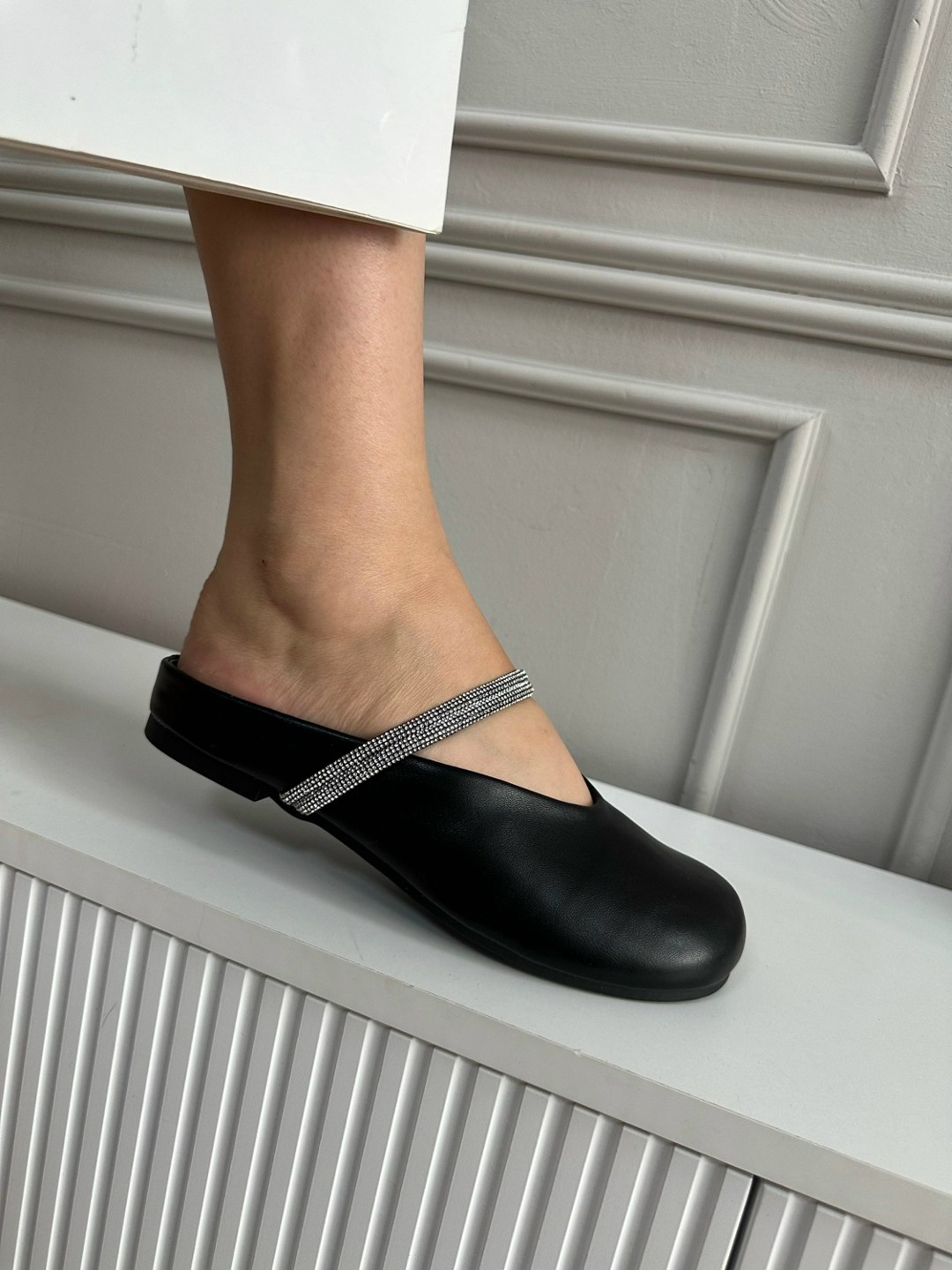 ,шлепанцы женские,женская ,обуви,модные шлепанцы