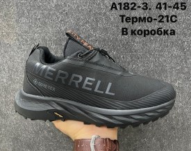 Кроссовки