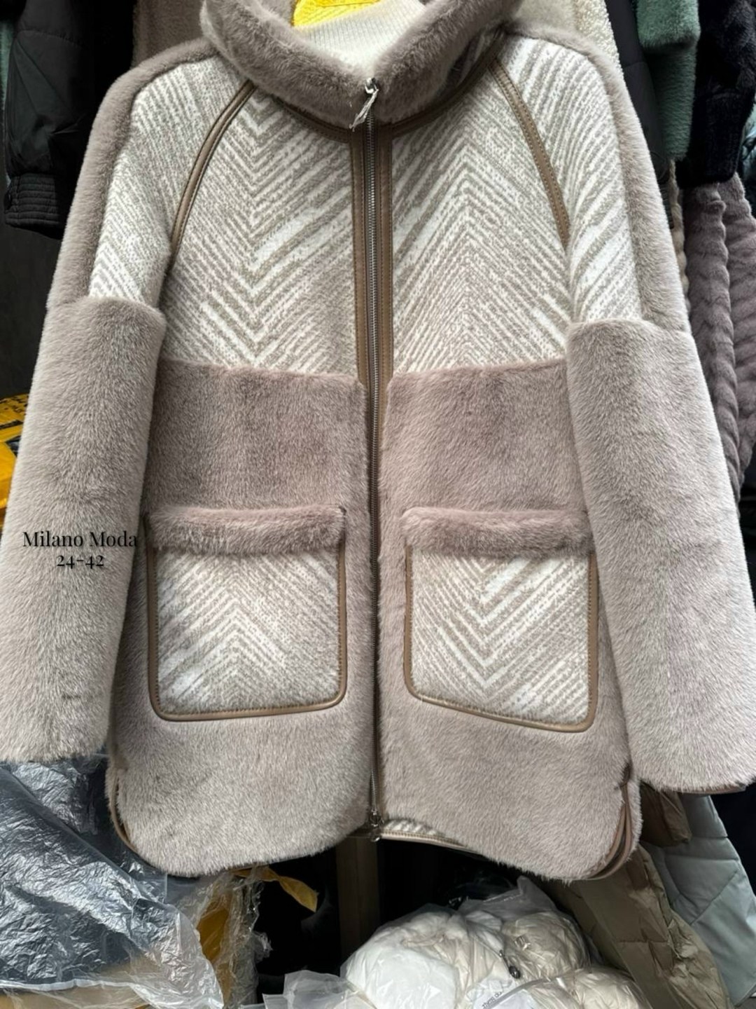 дубленка женская,меховая куртка,женская зимняя куртка,двухсторонняя дубленка,куртка стильная