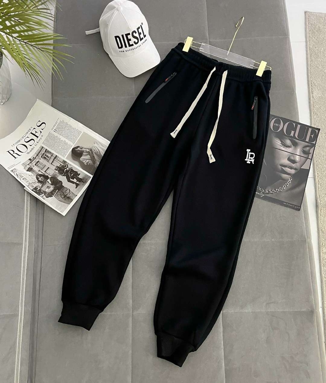 спортивные костюм,брюки джоггеры,спортивные джоггеры,спортивные брюки,штаны на флисе