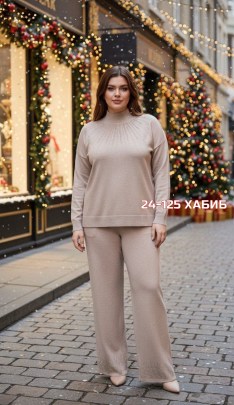 Костюм