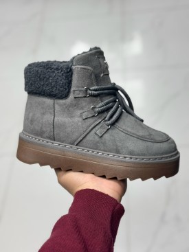 Ботинки
