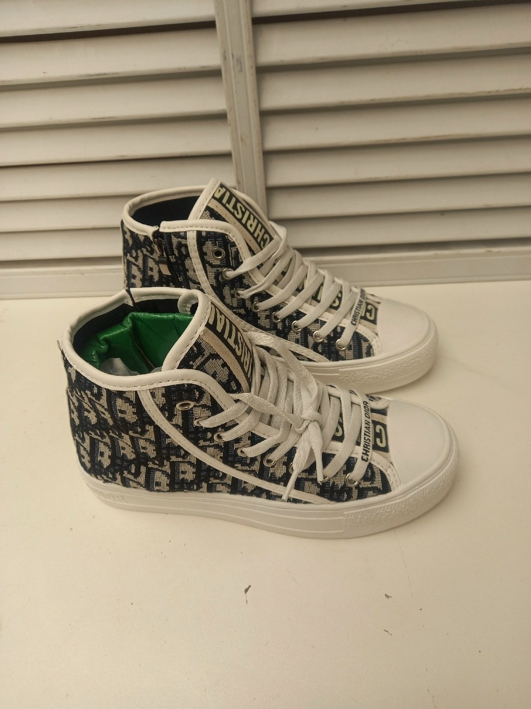 ,кеды диор,конверсы кристиан диор,кроссовки dior b23 high,кеды диор высокие