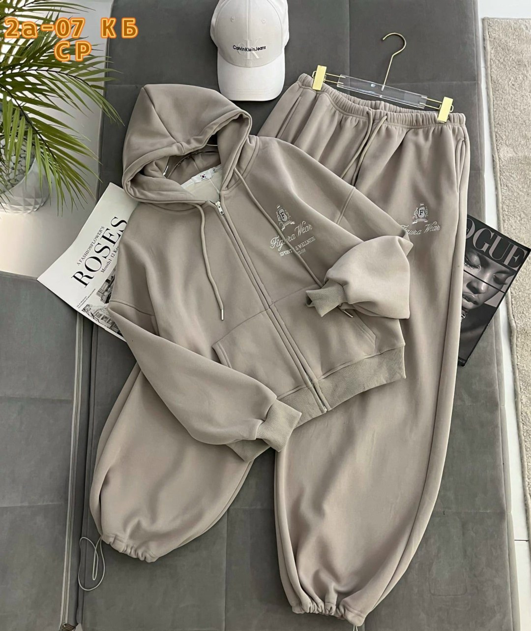 спортивные костюмы женские,спортивные костюмы,спорт костюм,женские костюмы,костюмы двойки