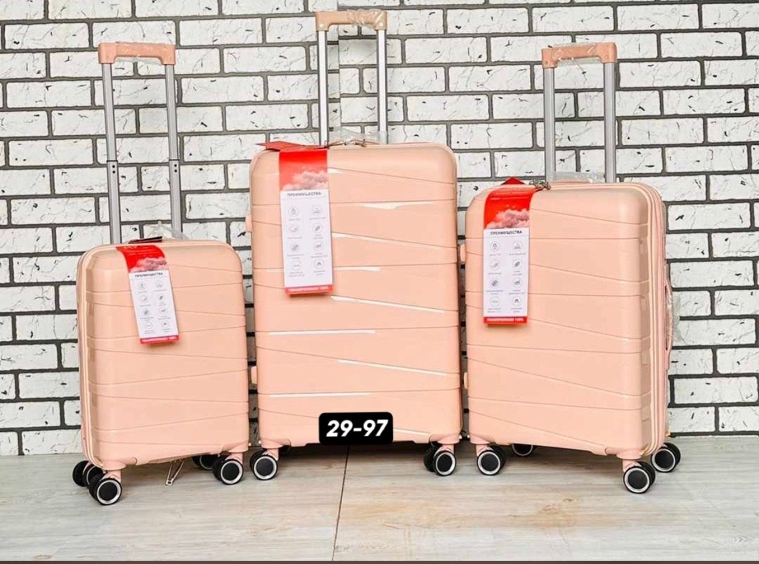 чемодан,дорожный чемодан,чемодан большой,чемодан женский,средний чемодан