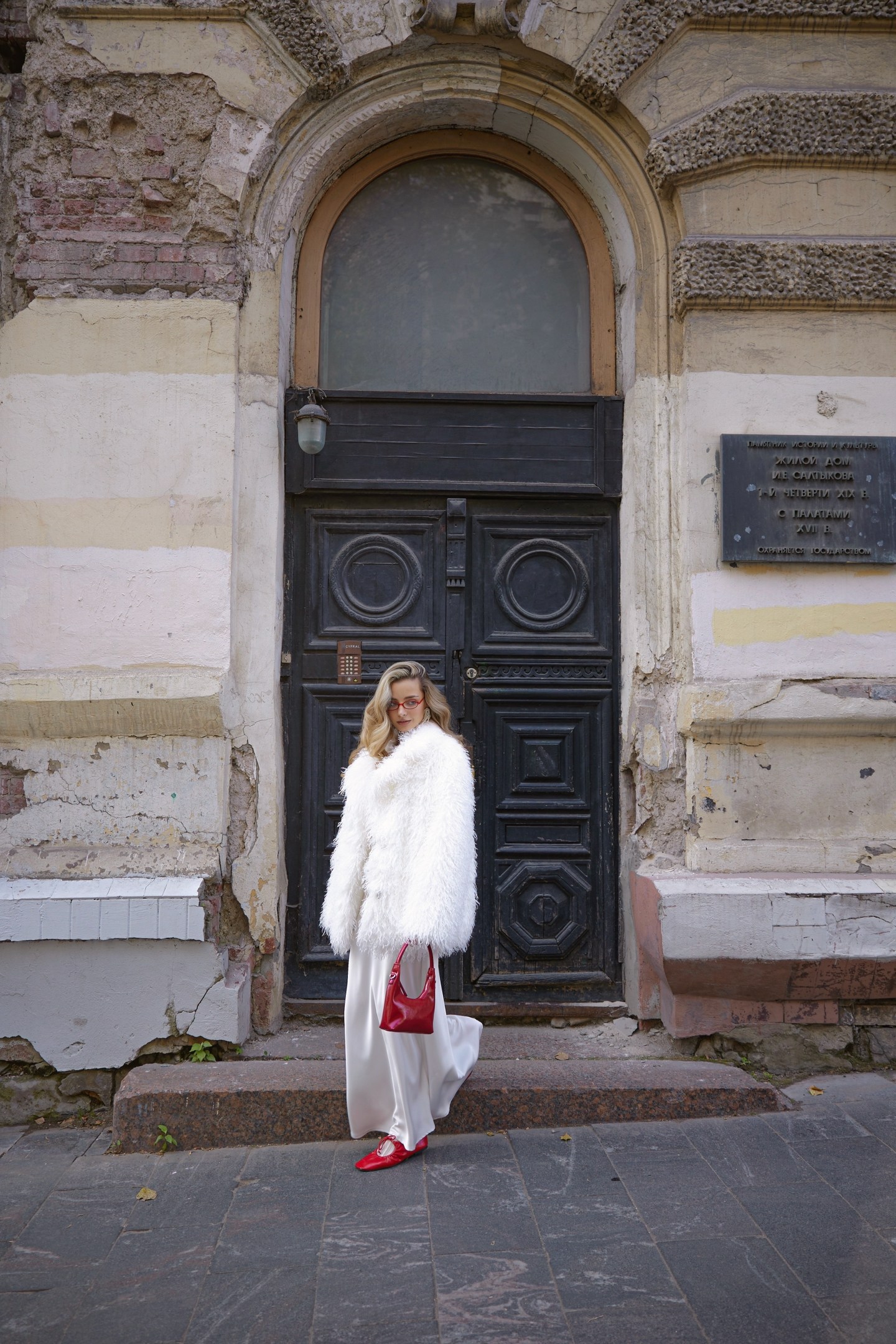 белая шуба,шуба стиль,шубка белая,шуба искусственная