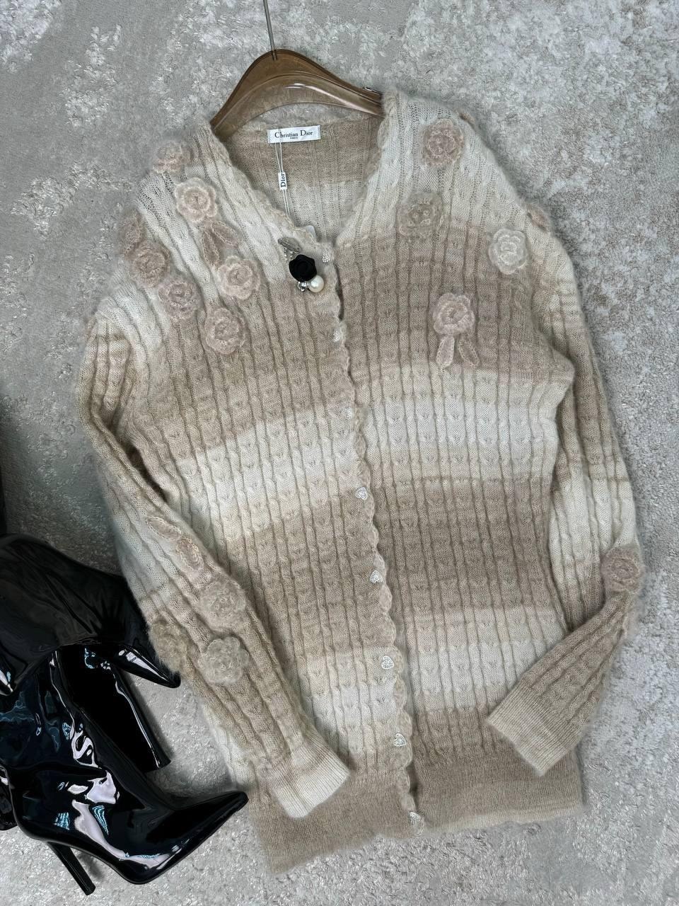 кардиган вязаное,кардиган бежевый,кардиган женский,стильные кардиганы,кардиган вязанный