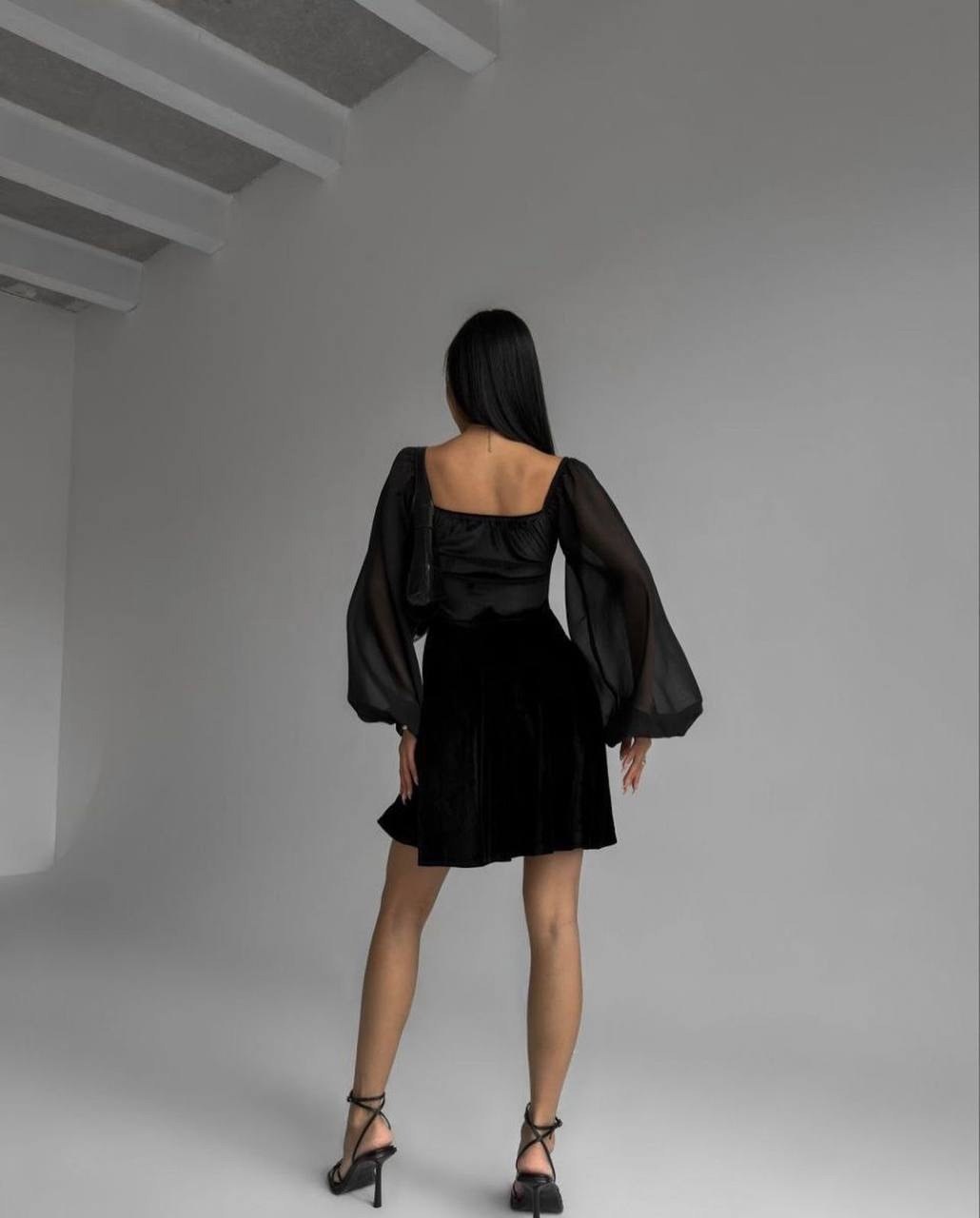 платье с шифоновыми рукавами,платье велюр,платье с пышными рукавами,платье идеальное,платье черное