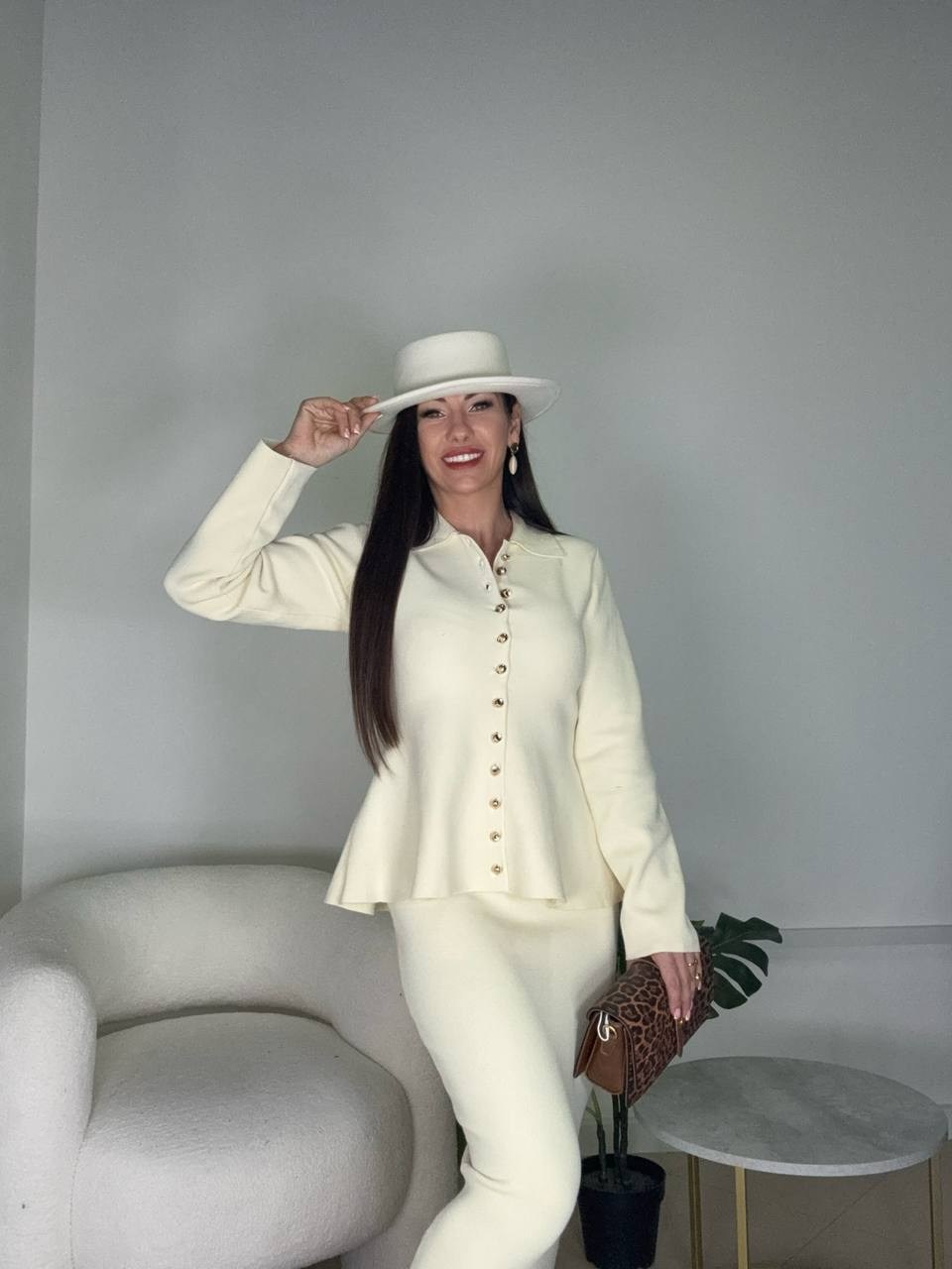 трикотажные костюмы,платье стильное,платье 👗,теплый костюм с юбкой,кашемировое пальто женское