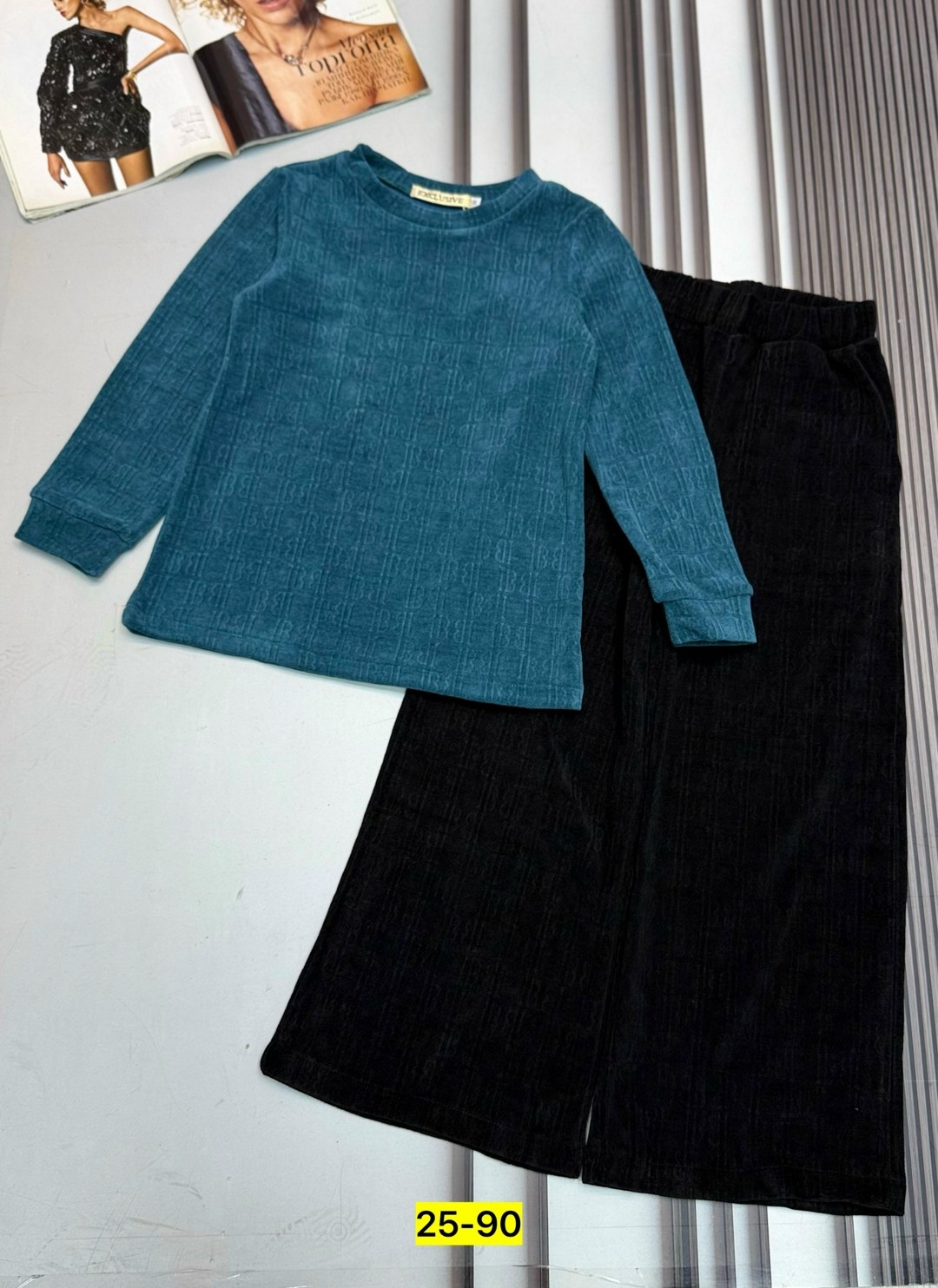 костюм двойка вельвет,костюмы подростковые,трикотажные костюмы,костюмы двойки,костюмы для девочек