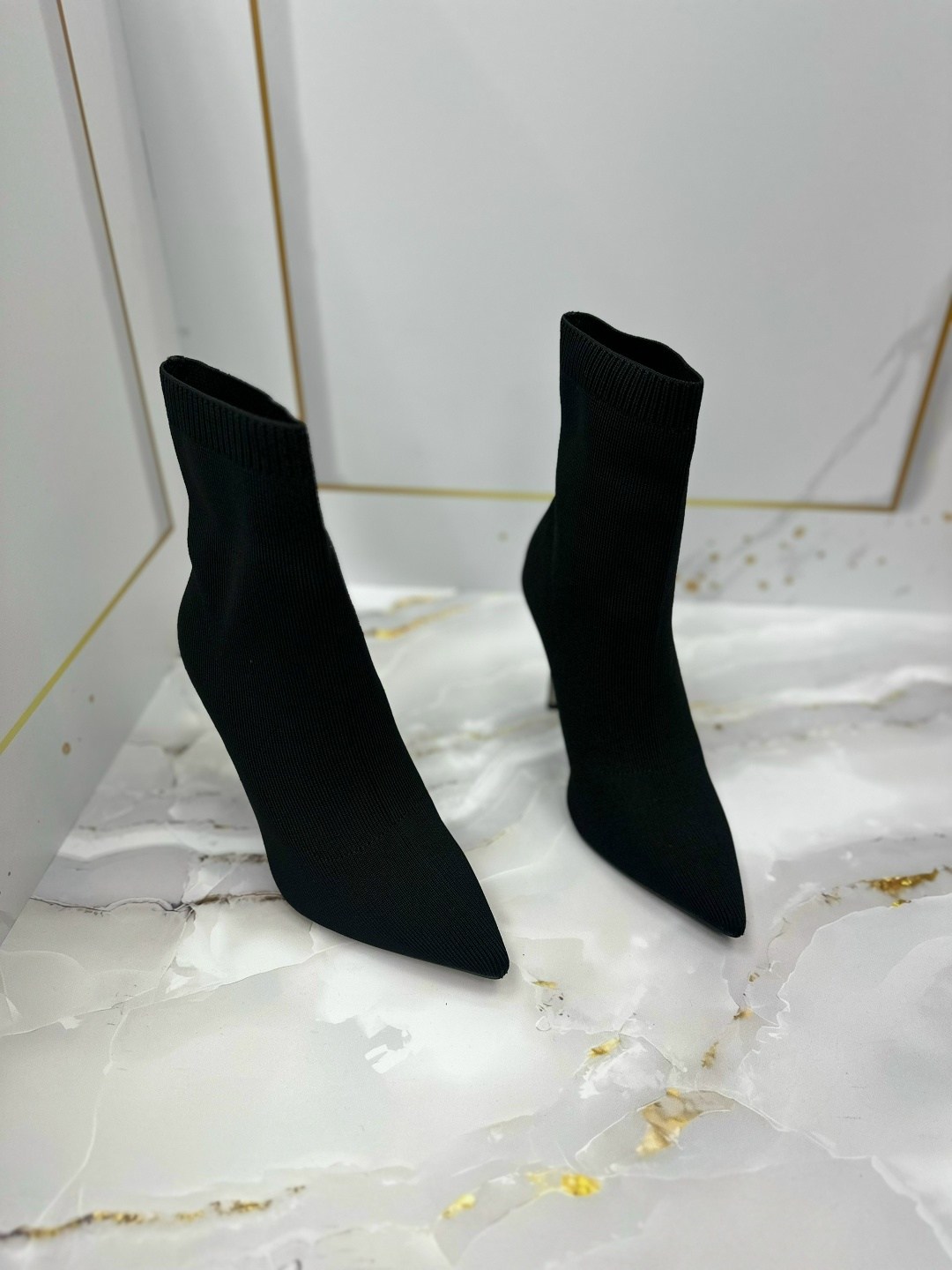 ,ботильоны текстильные женские,ботильоны женские,стильные ботильоны,ботильоны носки