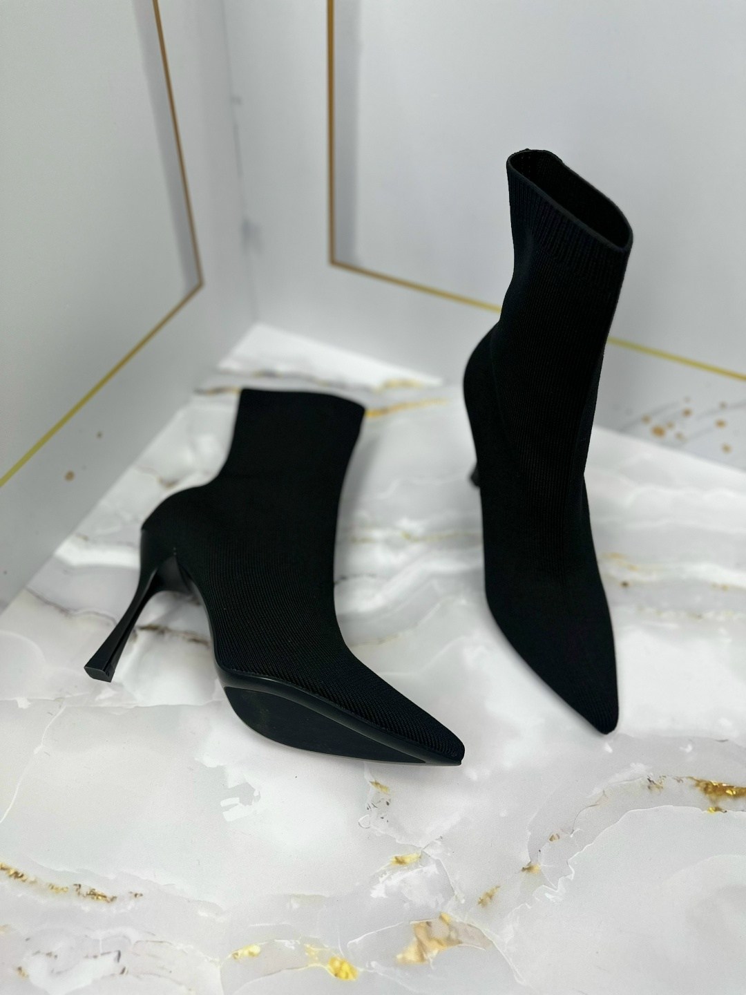 ,ботильоны текстильные женские,ботильоны женские,стильные ботильоны,ботильоны носки