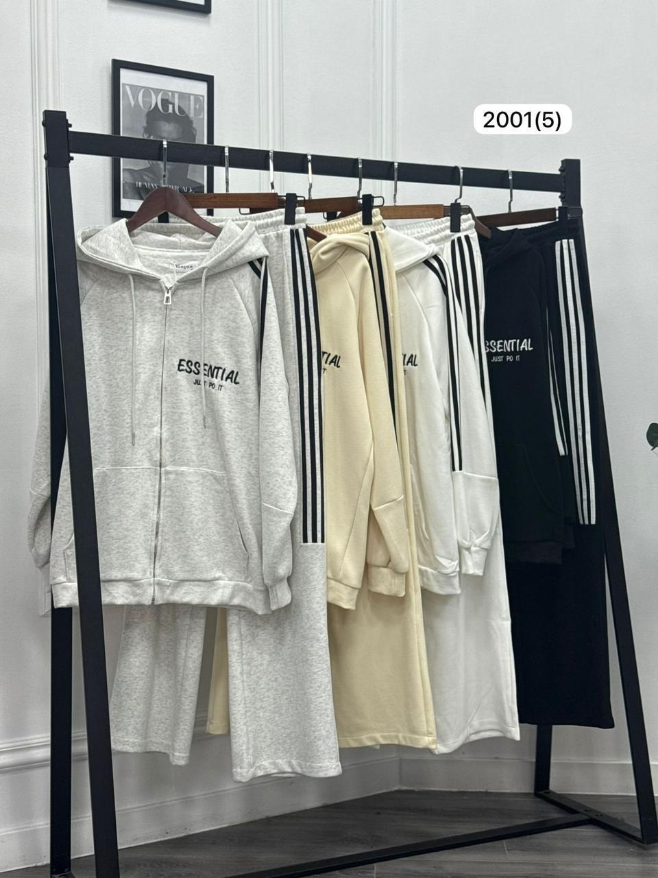 костюмы спортивные женские,спортивные костюмы,костюмы женские,костюм белый,костюмы комплекты