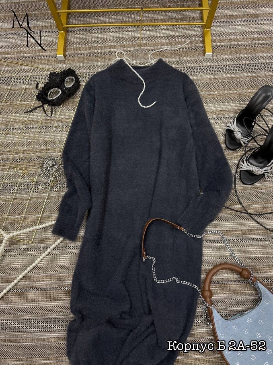 вязаные костюмы,вязаные платья,шерстяное платье,модное платье,трикотажное платье