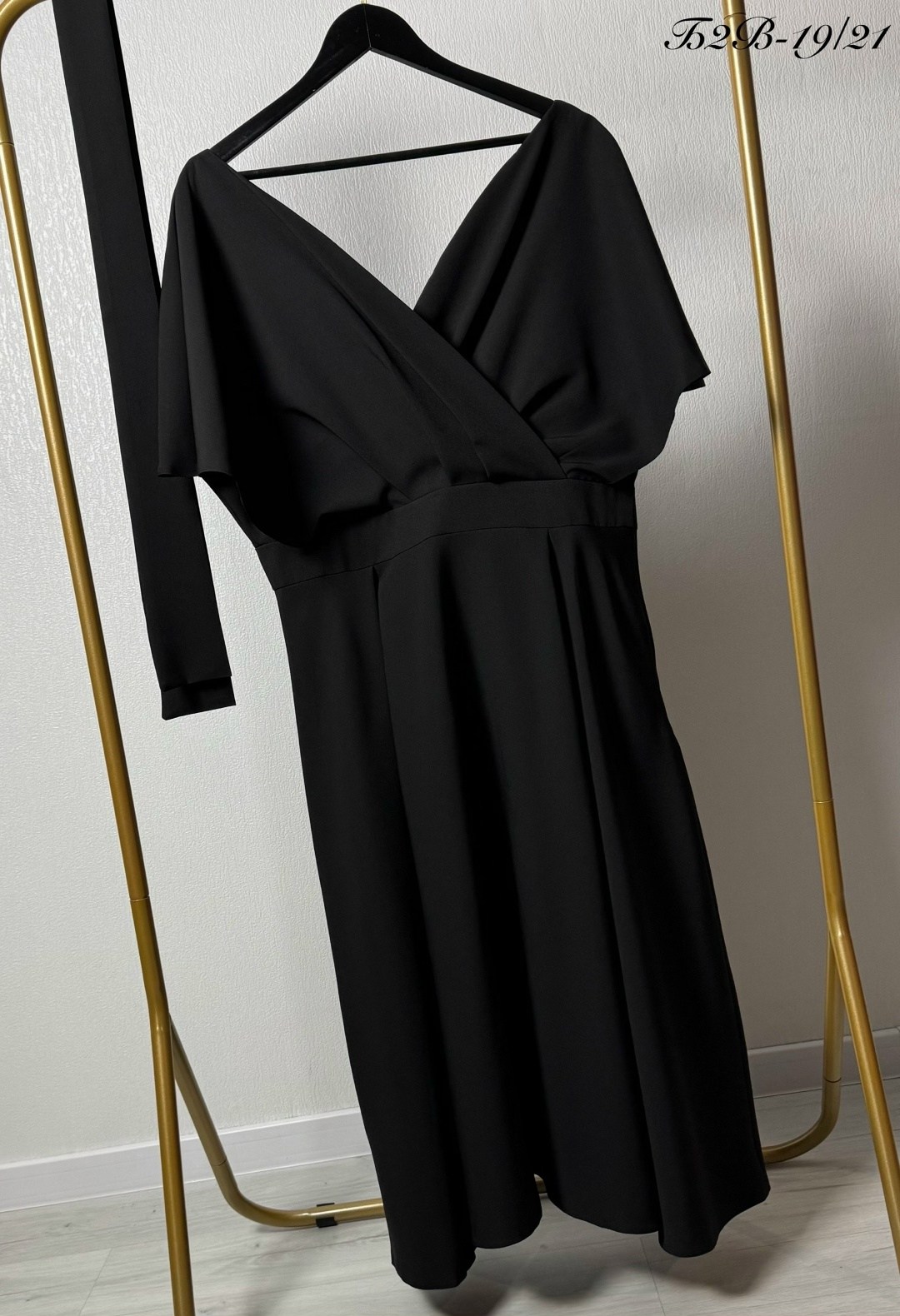 платье 👗,элегантное платье,платье с поясом,широкие платья,платье эксклюзив